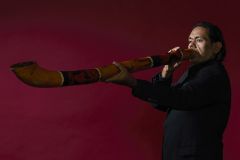 William Barton Didgeridoo 1200X800