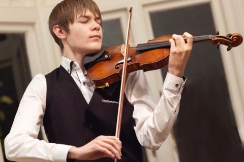 Edward Walton Violin 1200X800