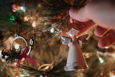 2025 classic kids christmas 1200x800