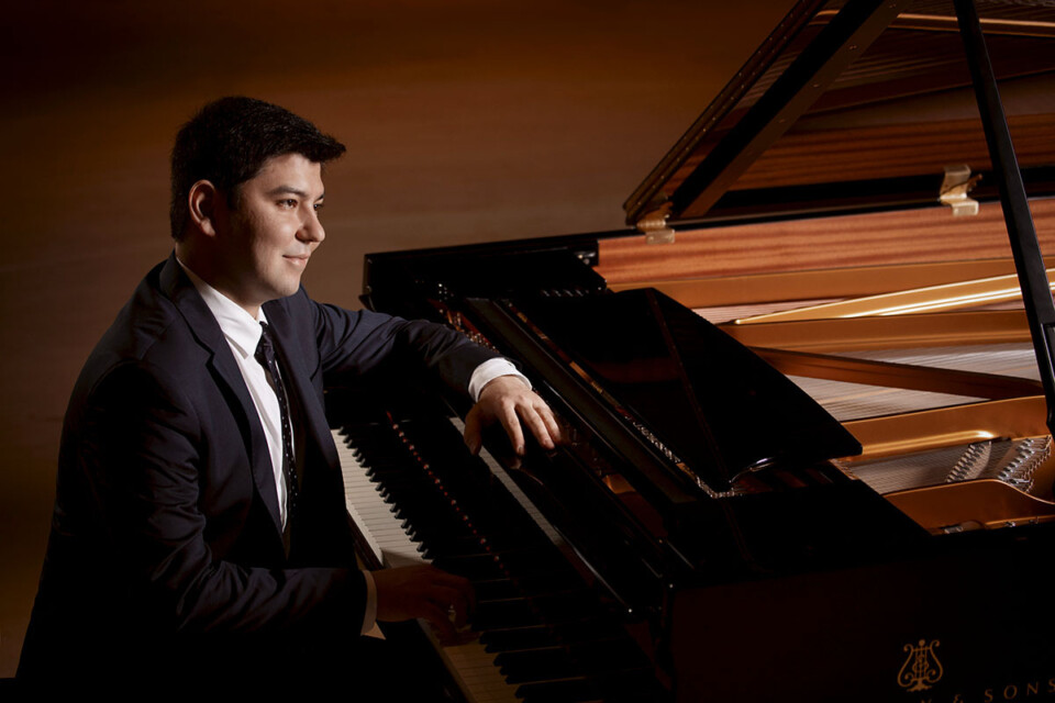 2025 Behzod Abduraimov 1200x800