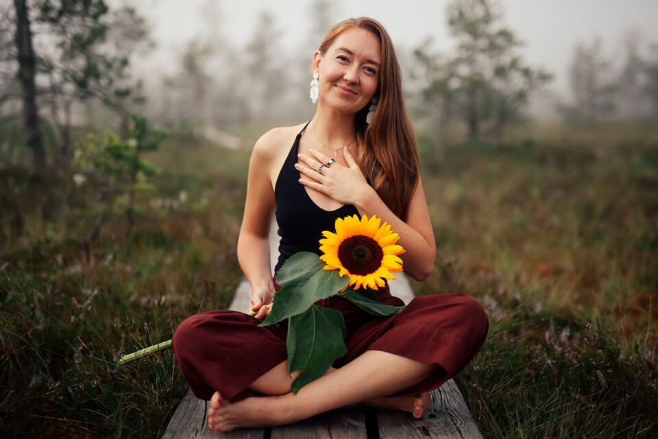 2026 ella macens composer 1200x800