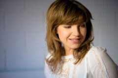 Claire booth 1200x800