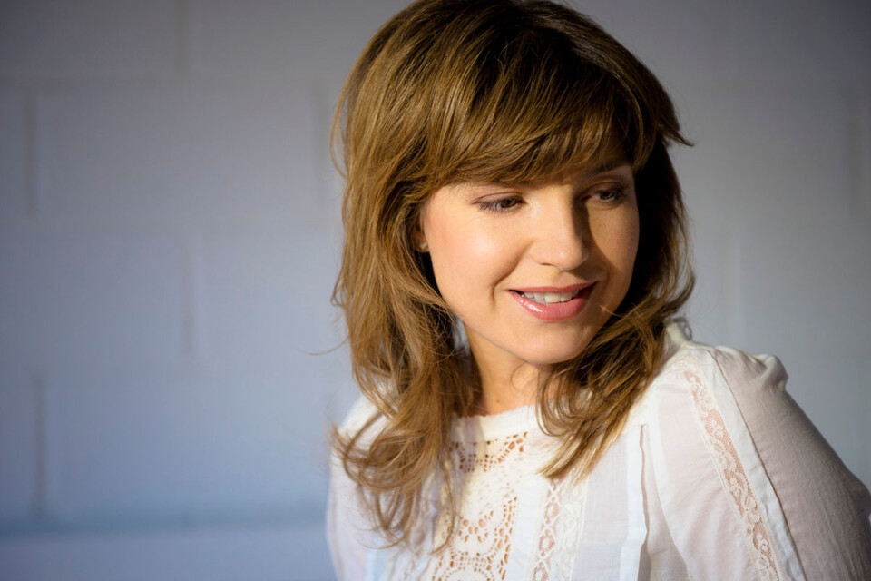 Claire booth 1200x800